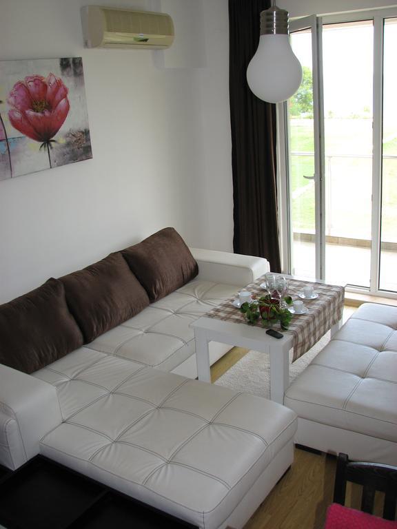 Two-Bedroom Apartment Donika Tsarevo Exteriör bild