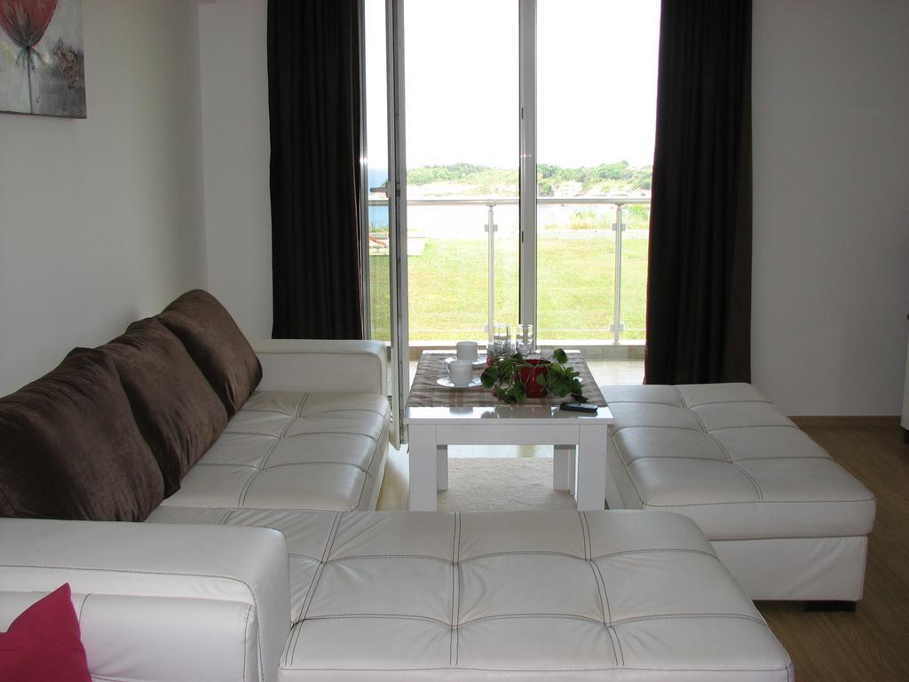 Two-Bedroom Apartment Donika Tsarevo Exteriör bild