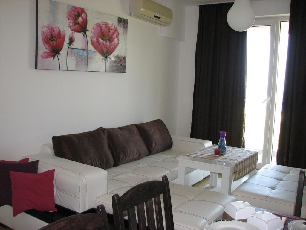 Two-Bedroom Apartment Donika Tsarevo Exteriör bild
